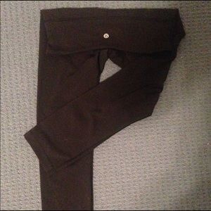 Lululemon Wunder Under Crop